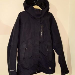 Hardware outer jacket